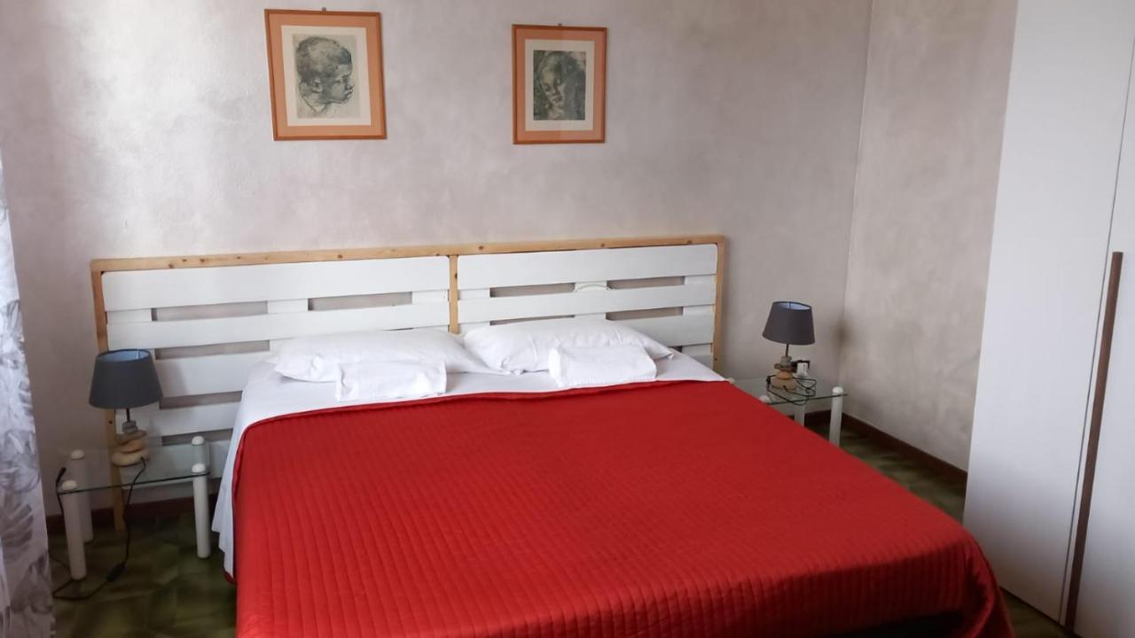 My Holidays - Camere dei Fiori Gravedona Exterior foto